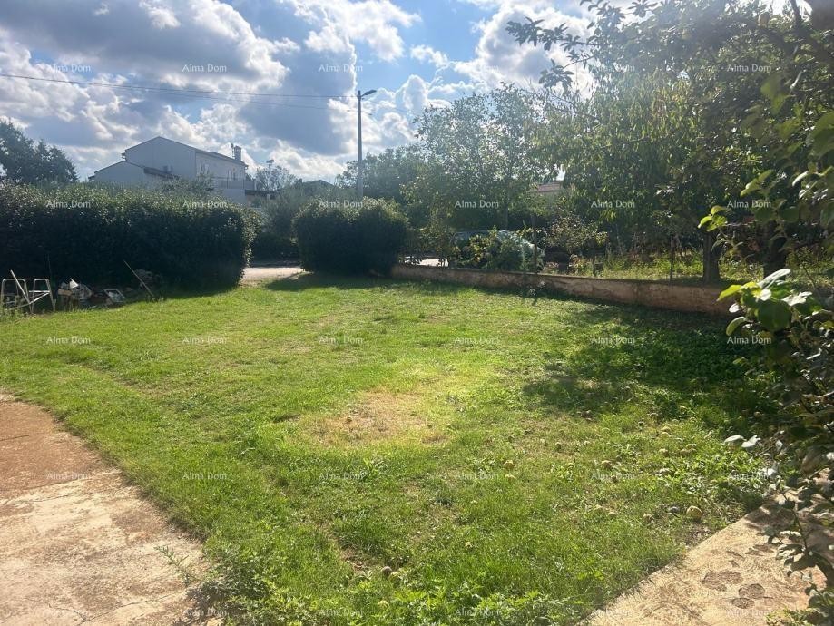 Poreč – Family House with Two Residential Units 2