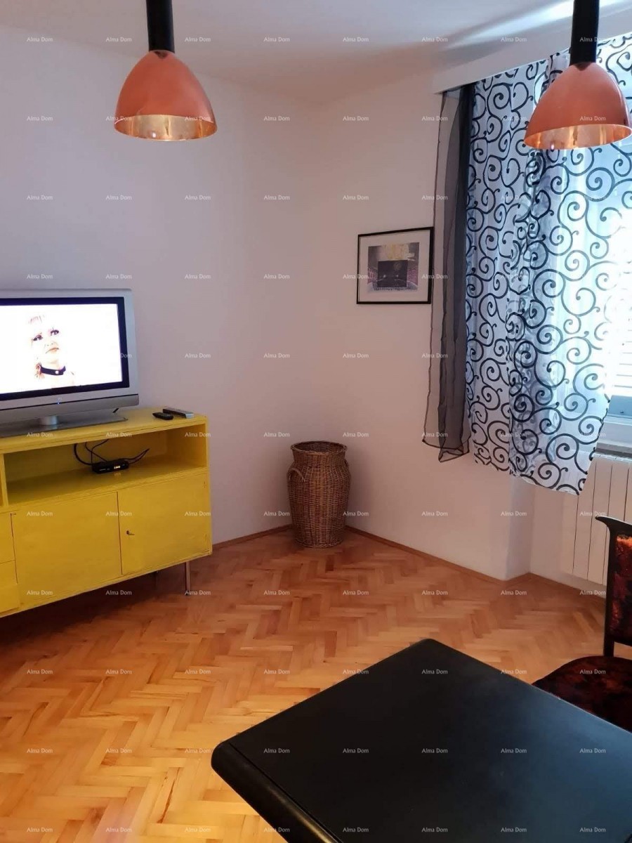 PULA! Vendita appartamento – 80 m², ottima posizione. 8
