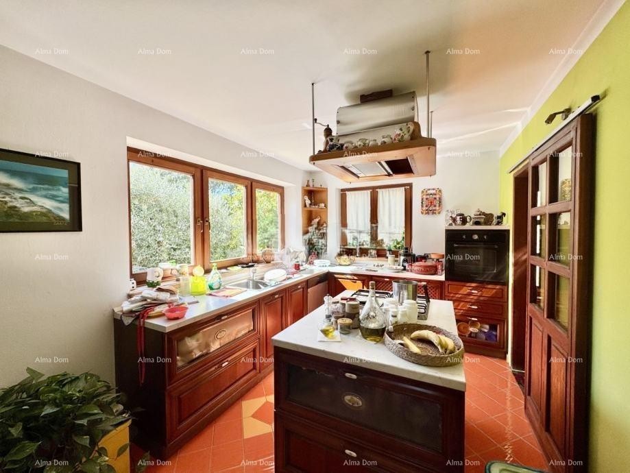 Дом 246 м² с приусадебным участком – Помер 4