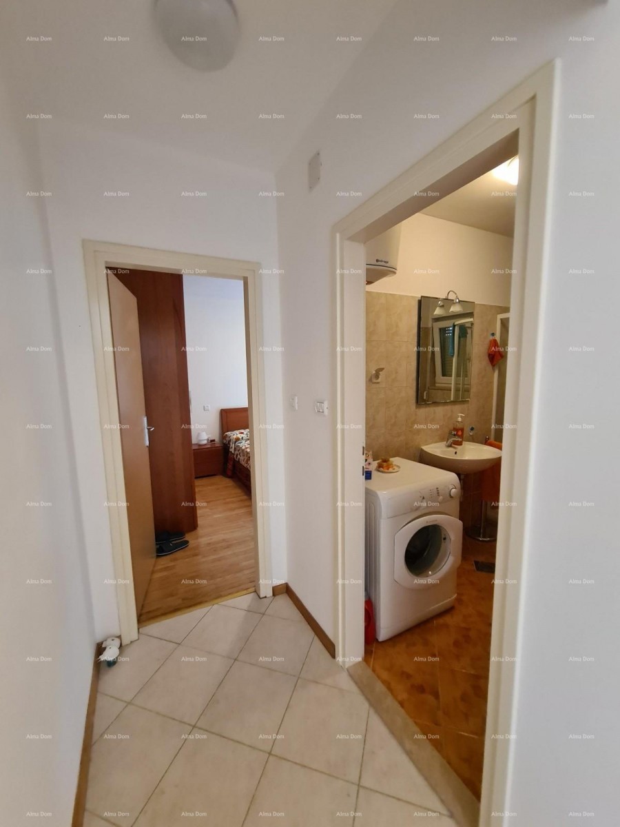 Apartman sa otvorenim  pogledom na uvalu i more. 8