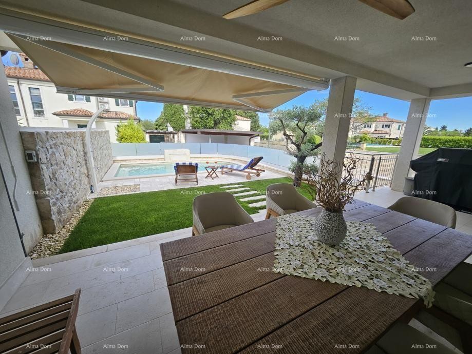 UMAG – Luxury villa with heated pool, just 120 m from the sea 3