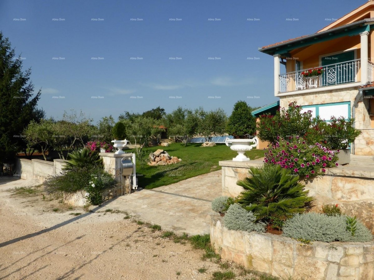 Продажа виллы, Marčana. 2