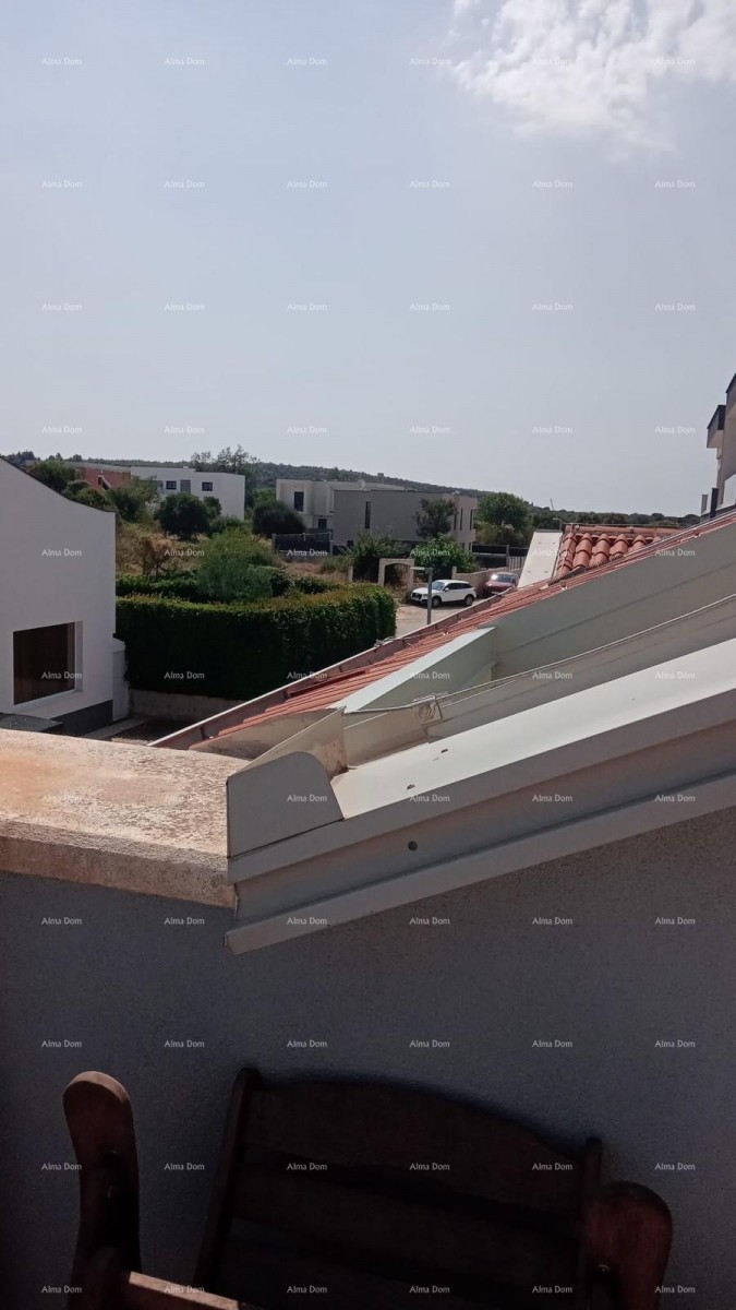 Prodamo hišo v Banjolah 18