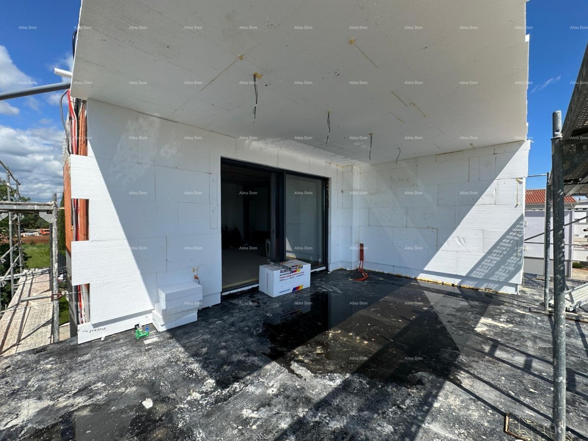 Prodaja stana/penthouse u novogradnji sa velikom terasom, Štinjan! 12