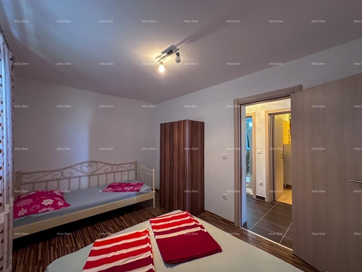 Vendiamo una casa con due appartamenti a Valbandon. 11