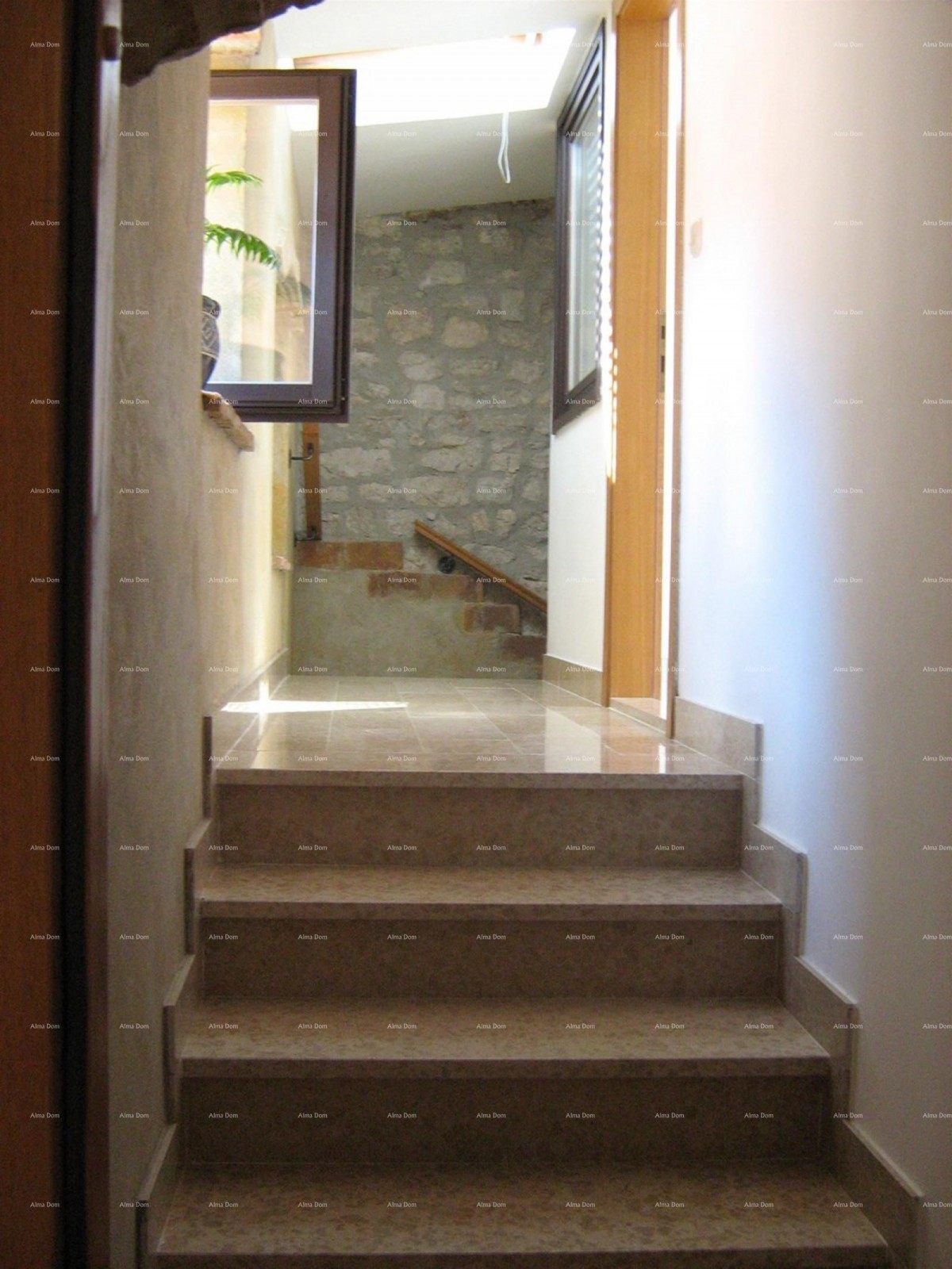 Apartmajska hiša v centru Vrsarja – 200 m od morja 12