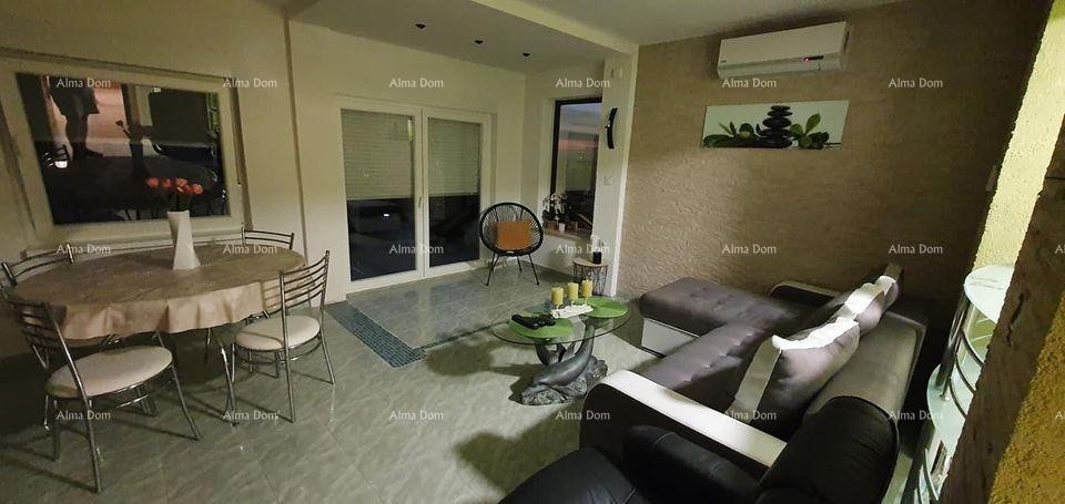 A lovely two-bedroom apartment with a sea view in Poreč for sale 3