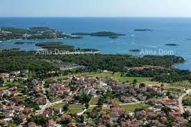 Участок под застройку в Фунтане 1