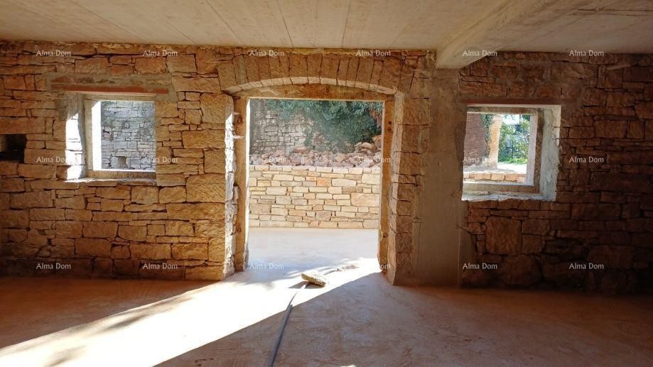 Detached house under construction – Tinjan 1