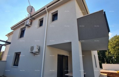 Hiša z bazenom! V bližini Medulina!