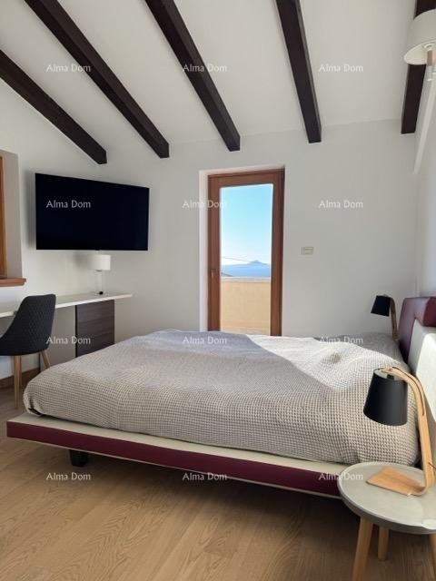 Mediteranska kuća s bazenom i pogledom na more , Raša 6