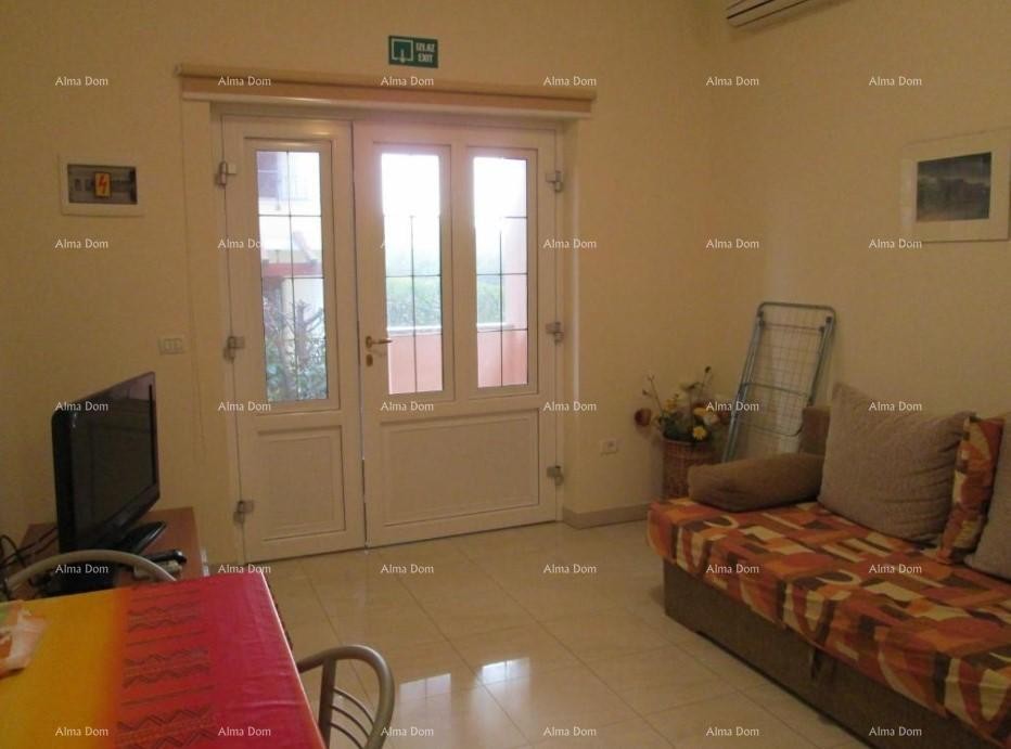 House with 5 apartments for sale with sea view, Premantura 7