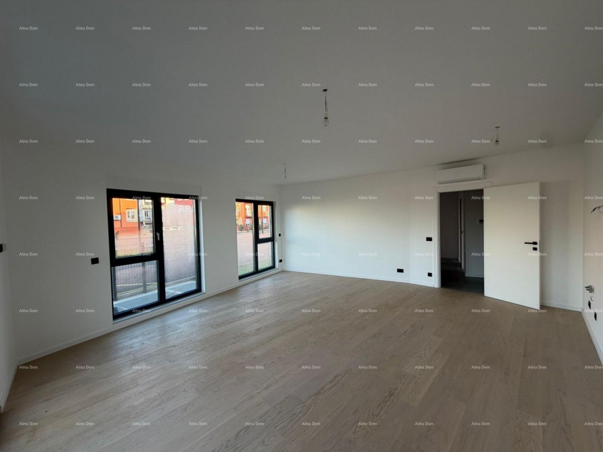 УМАГ – Новостройка! Квартира с садом и террасой в современном жилом комплексе, 0-16 26