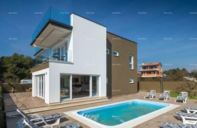 Beautiful modern house in Fažana