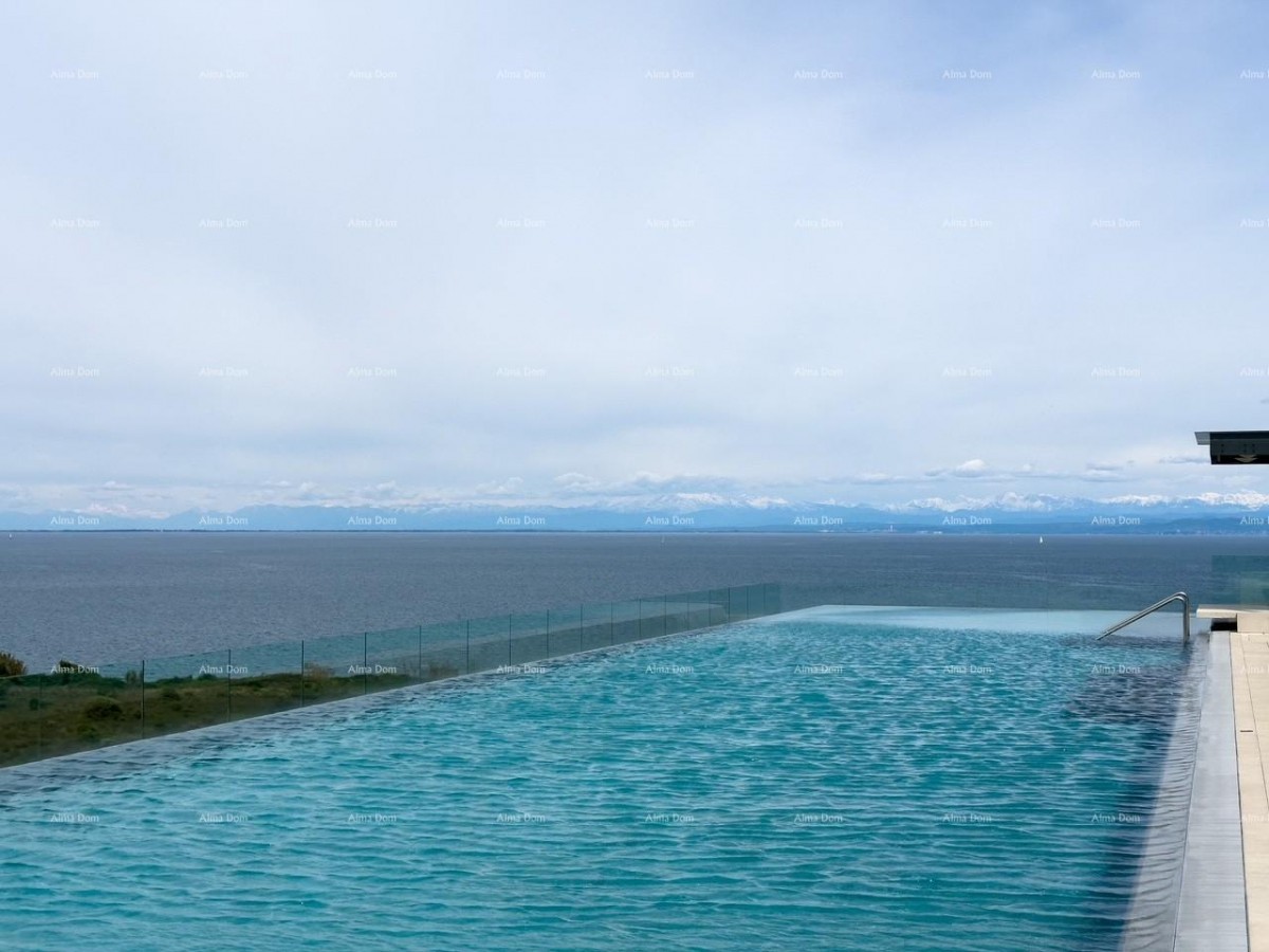 Umag. Продаем квартиру в элитном апарт-отеле! 6