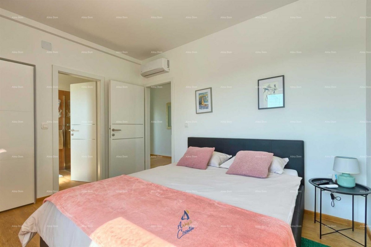 Blizina grada Fažane.  Prelijepa vila s bazenom. 7