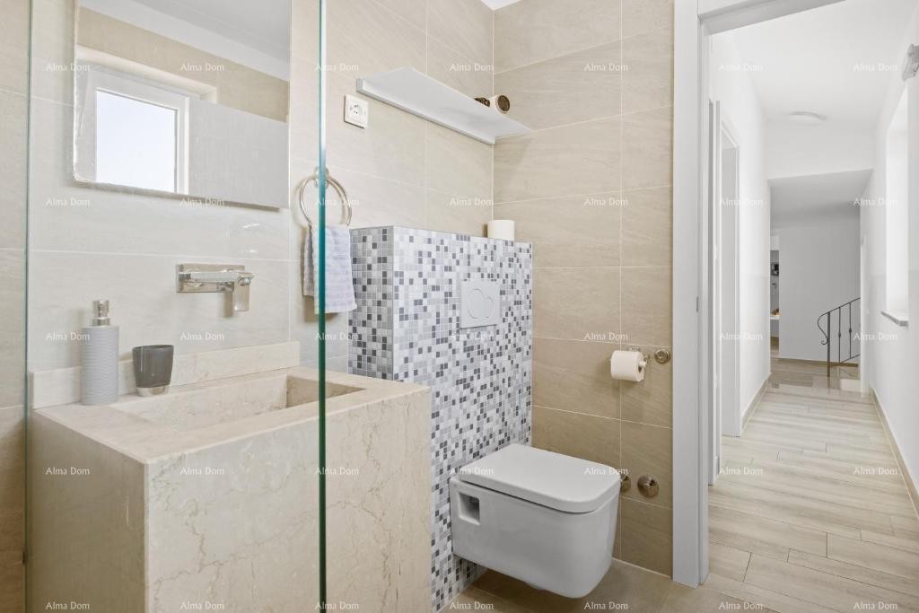 Продам красивую, роскошную истрийскую виллу в привлекательном месте, Пошеси, Медулин! 18