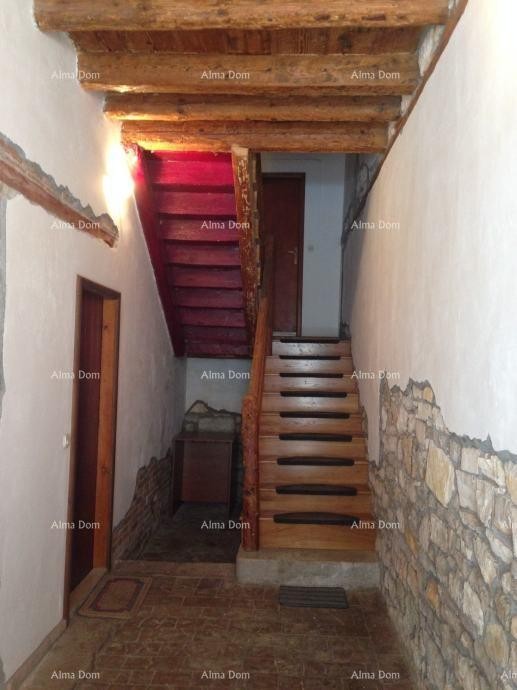 Poreč, in vendita appartamento con 3 camere da letto 11