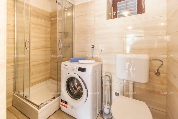 Vendita - Bellissima casa ristrutturata in Istria, nel centro di Marčana! 4