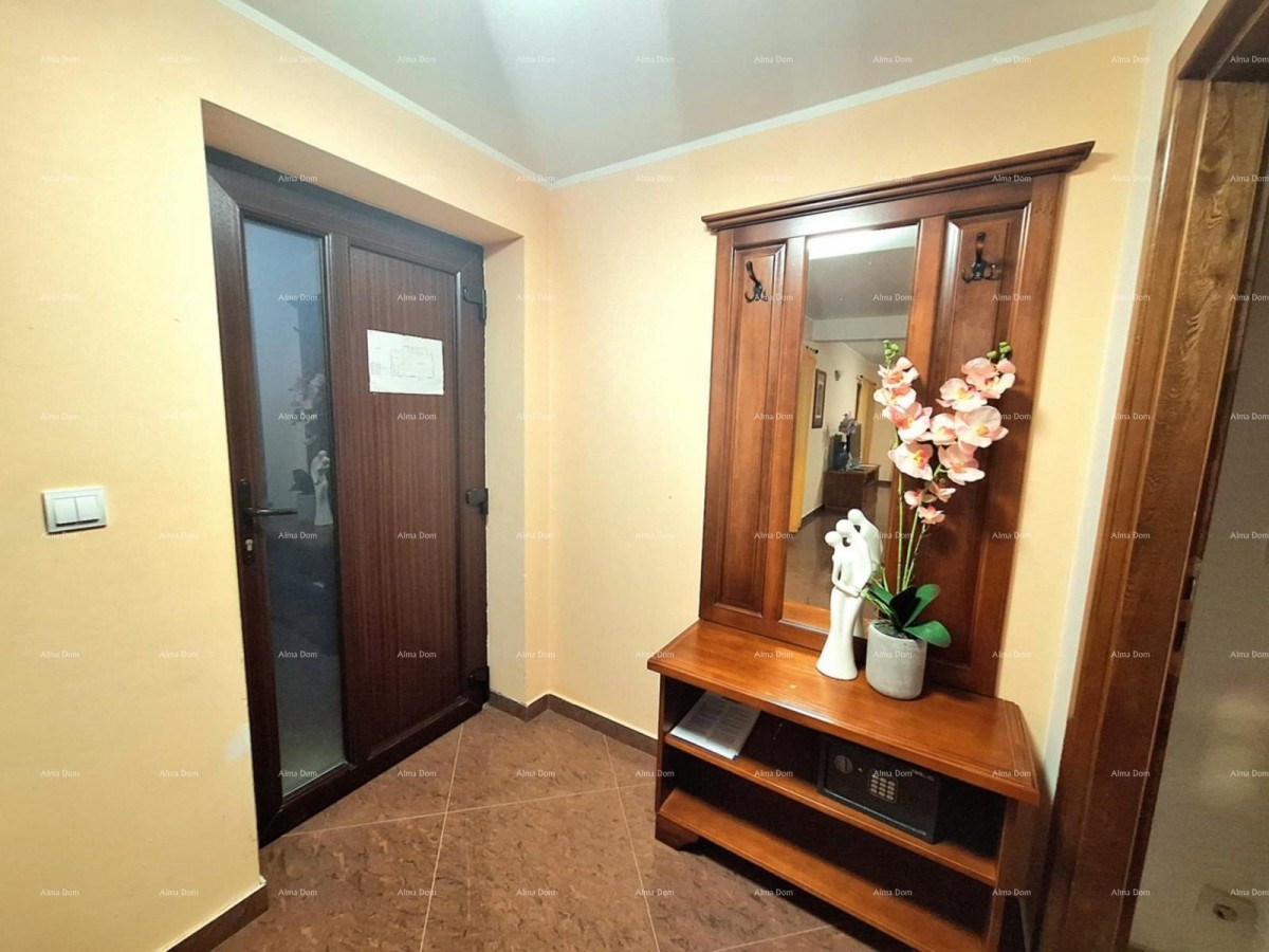 BARBAN – KUĆA S BAZENOM 13