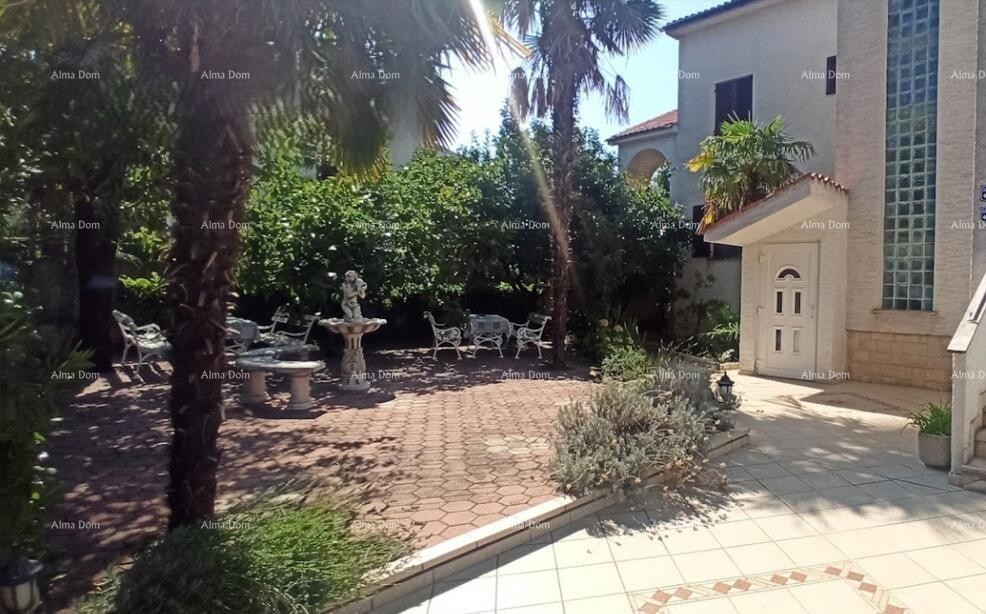 Продажа многоквартирного объекта с 9 отдельными апартаментами. Пореч! 4