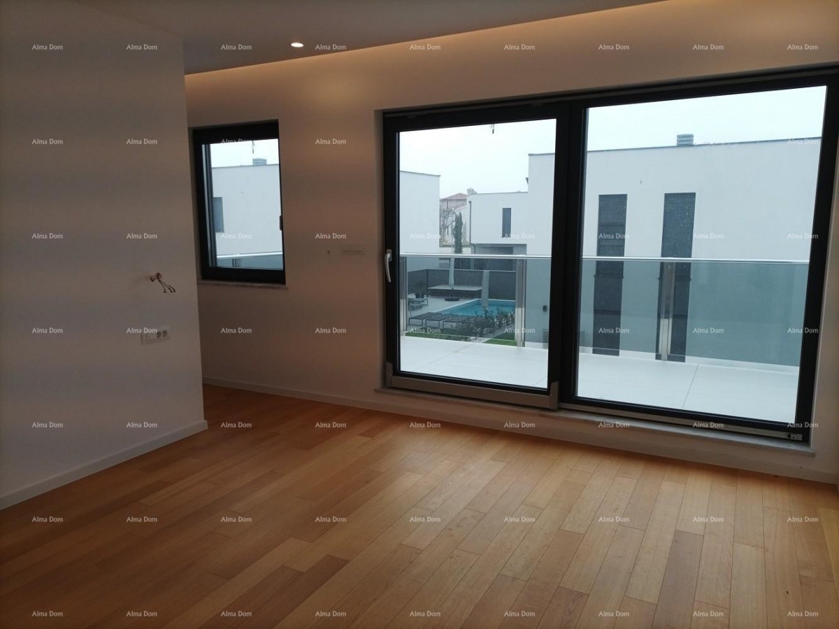 Moderna villa per le vacanze in un complesso chiuso con ville sulla costa del mare. 26