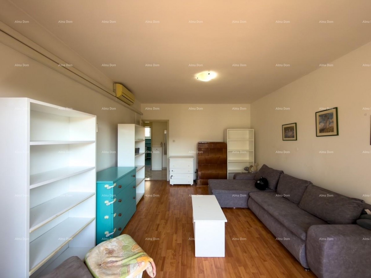 Продаем квартиру в отличном месте в Пуле! 19