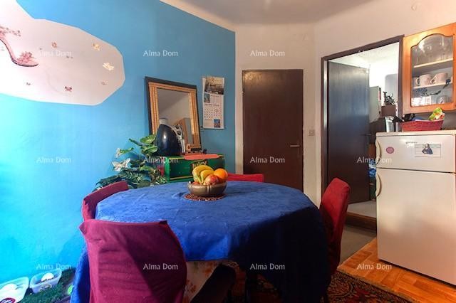 Prodaja stana u centru stare jezgre, Novigrad! 4