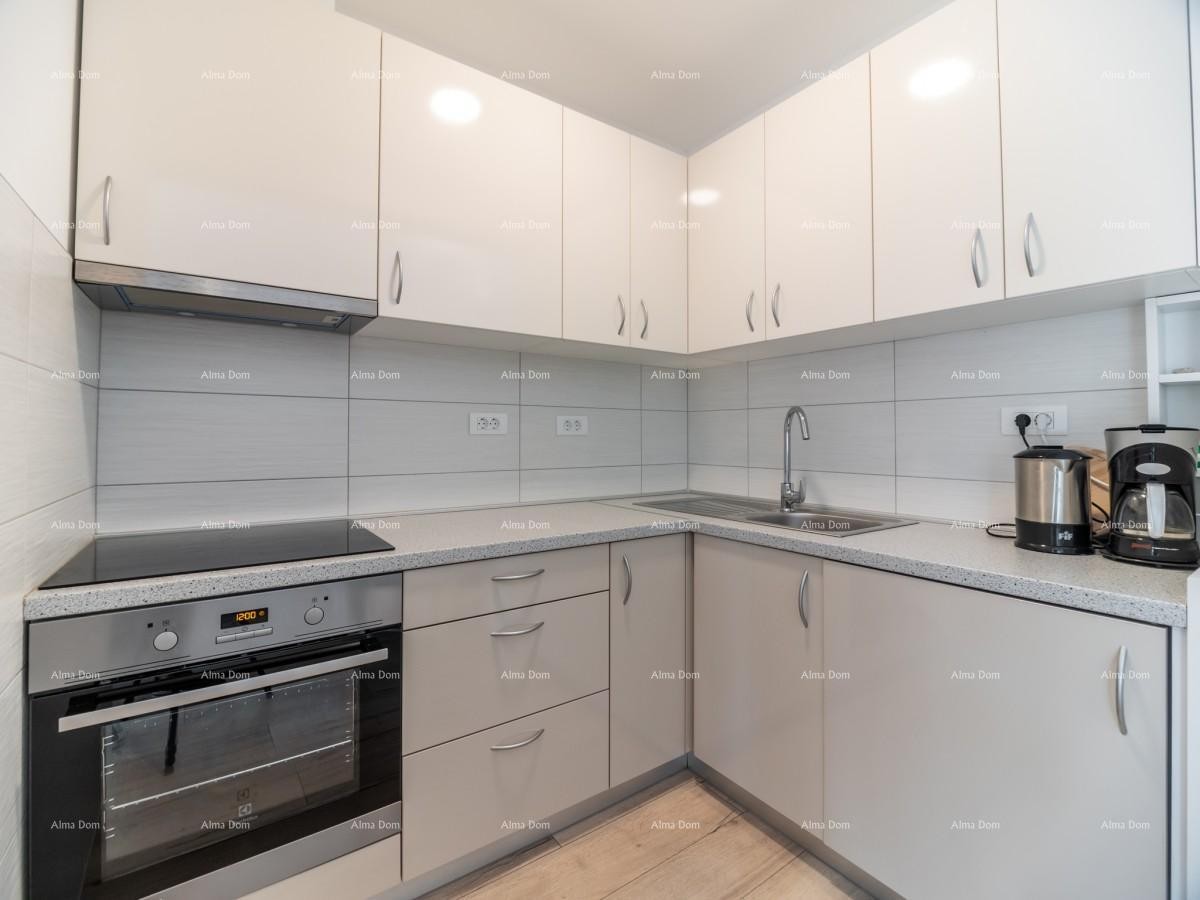 Apartmanska kuća s bazenom!Blizina mora i plaže!  Peroj. 29