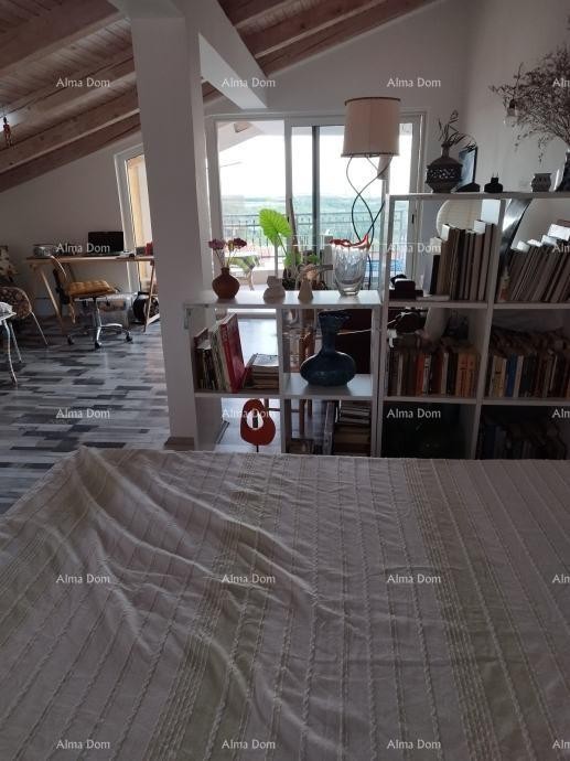 Prodaje se dvoetažni stan, 82 m2, u Brtonigli 4