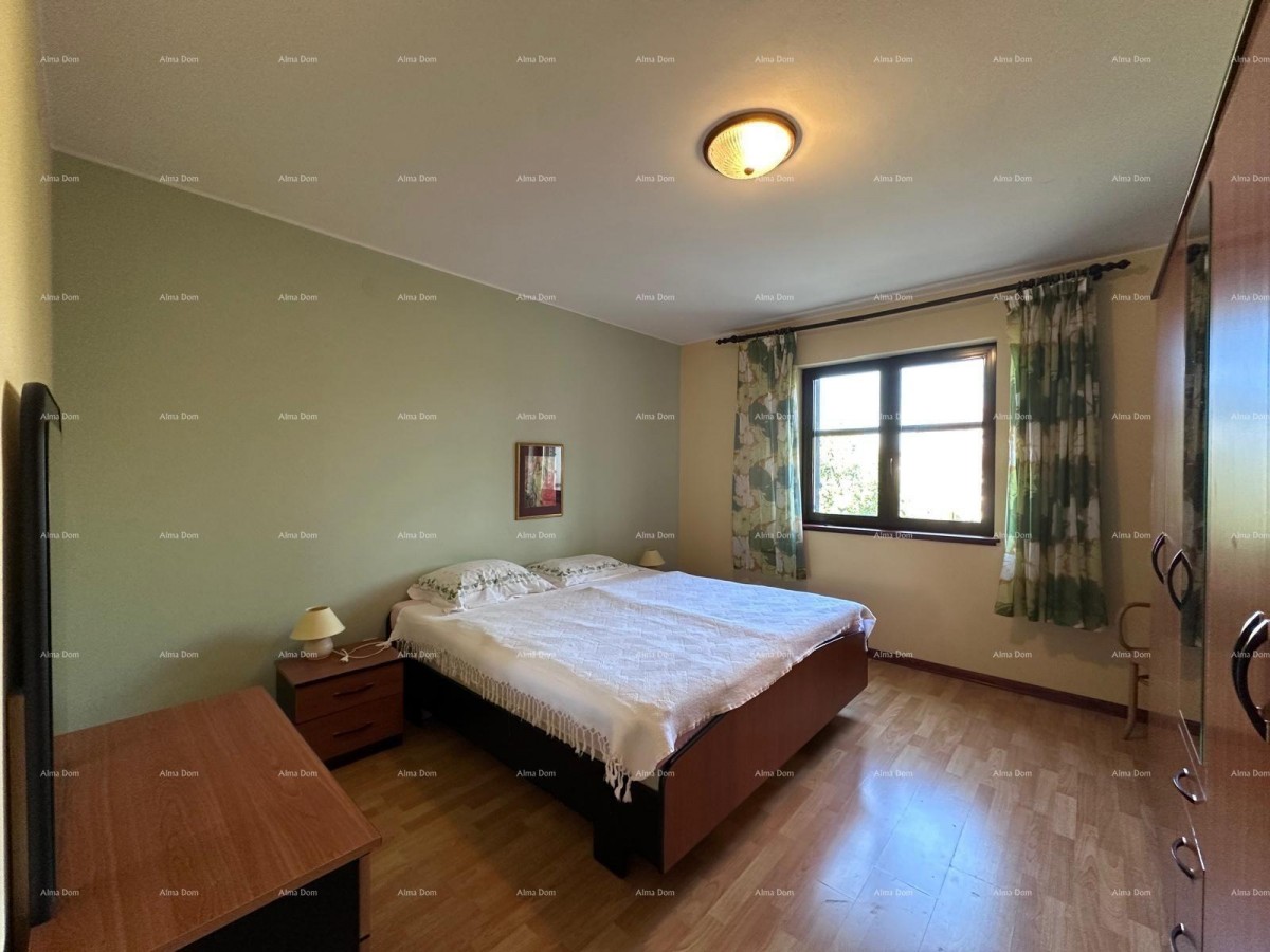 Prodajemo kuću sa pet apartmana na odličnoj lokaciji! 35