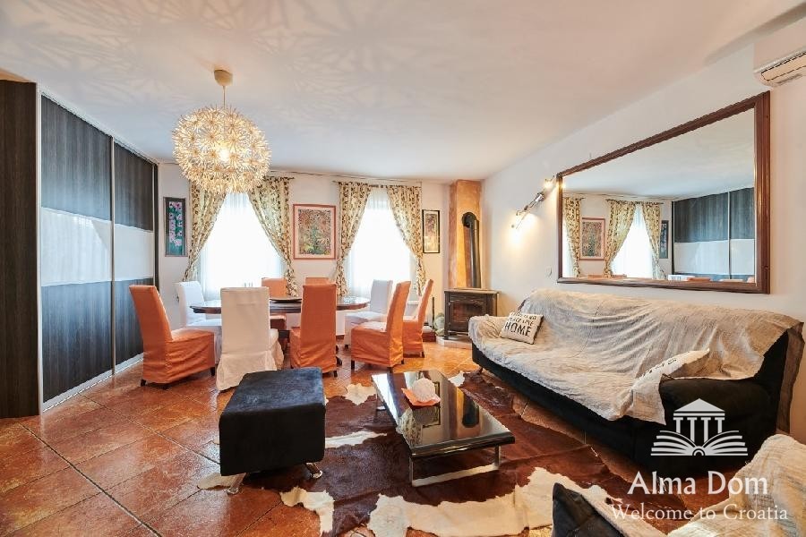 Kuća , blizina grada Umaga. 7