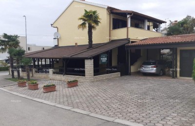 Poreč, commercial and residential building