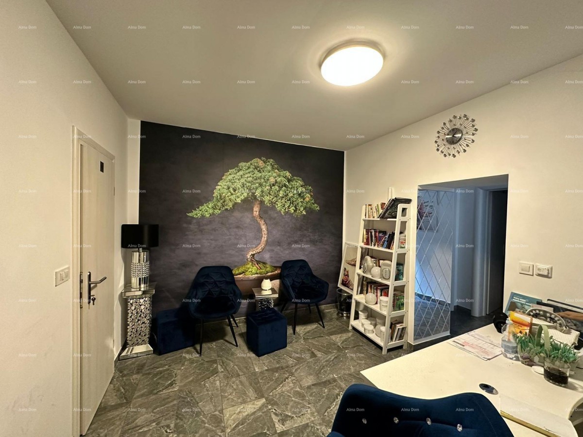Renovated apartment in the center of Pula, 50 m² with underfloor heating and modern design 8