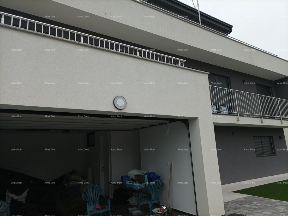 Moderna villa per le vacanze in un complesso chiuso con ville sulla costa del mare. 4