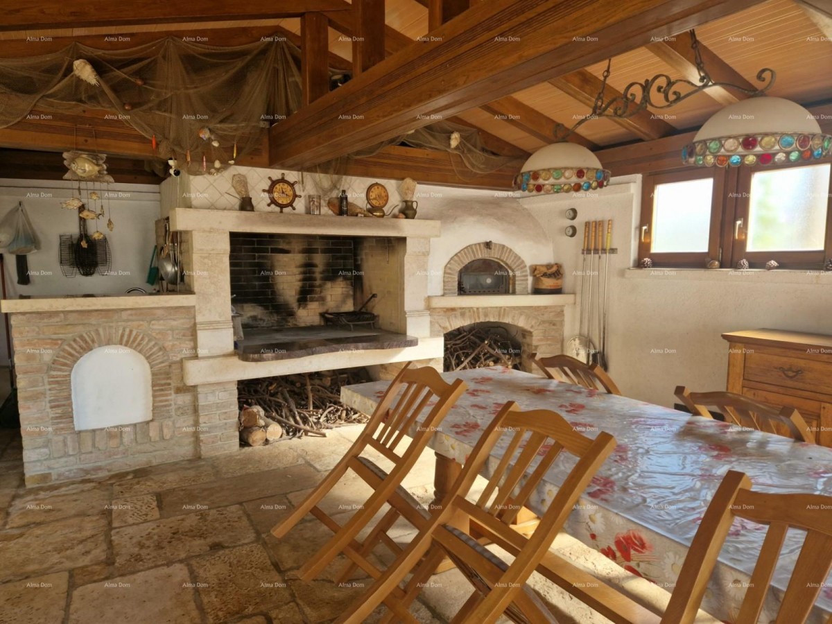 UMAG - Spacious house with a large garden, first row to the sea 6