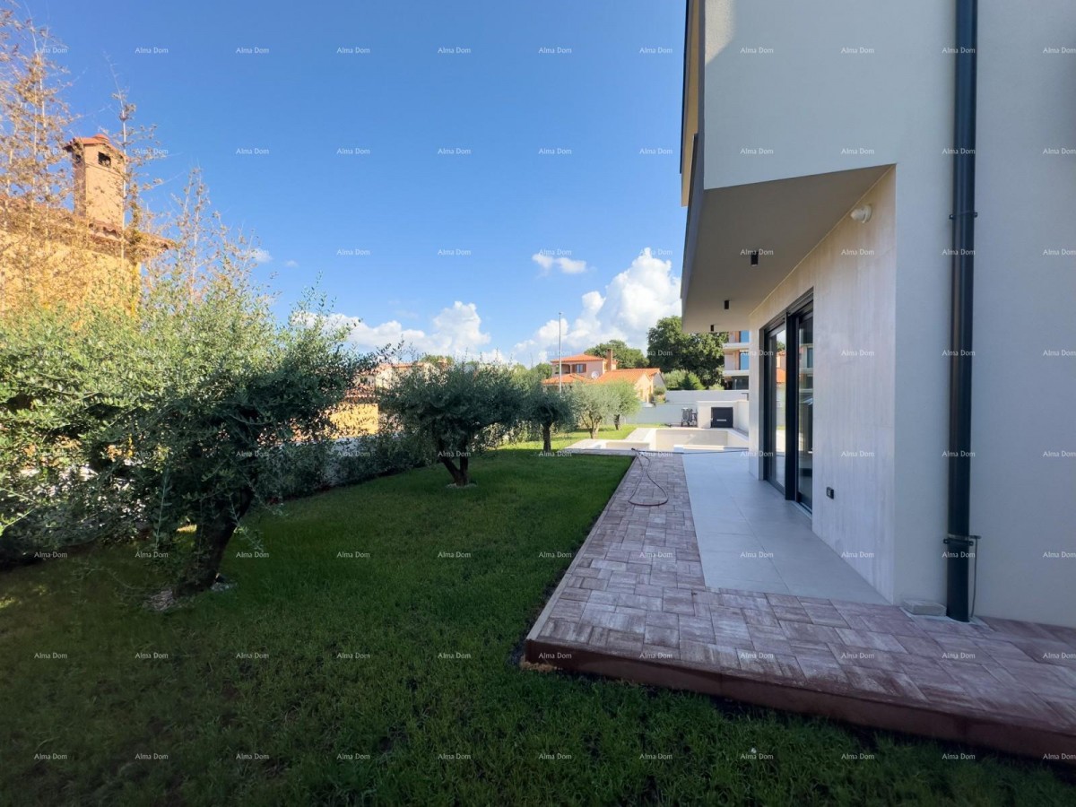 We are selling a semi-detached villa with a pool and a garage 15