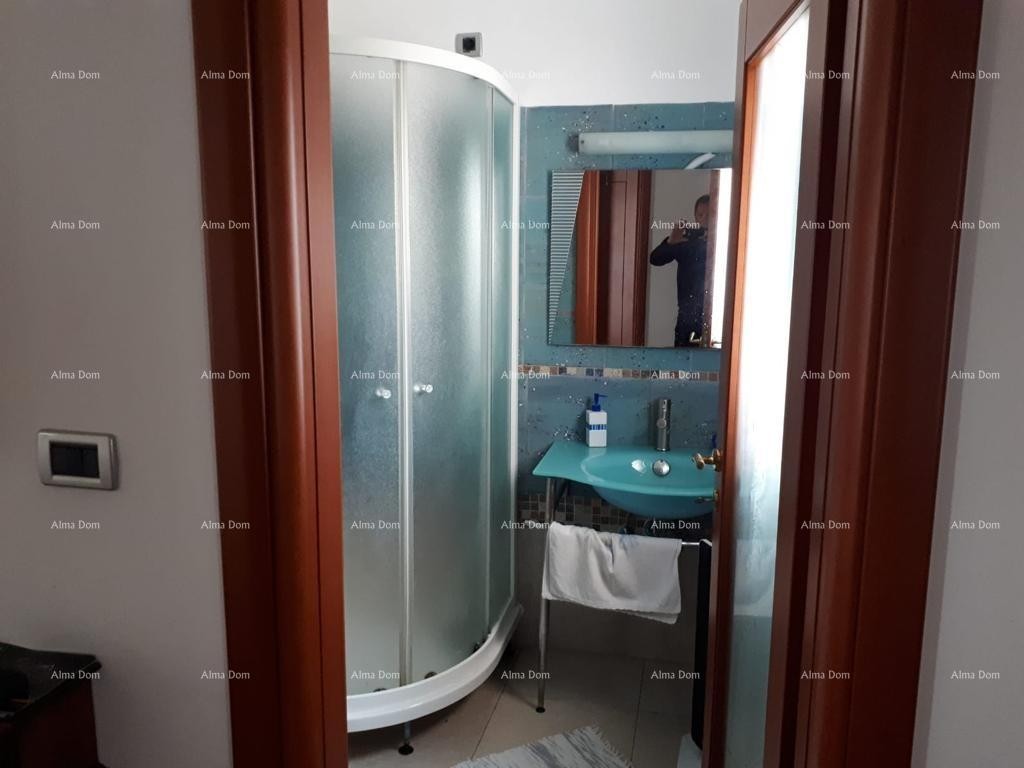 Samostojna hiša, Banjole 15