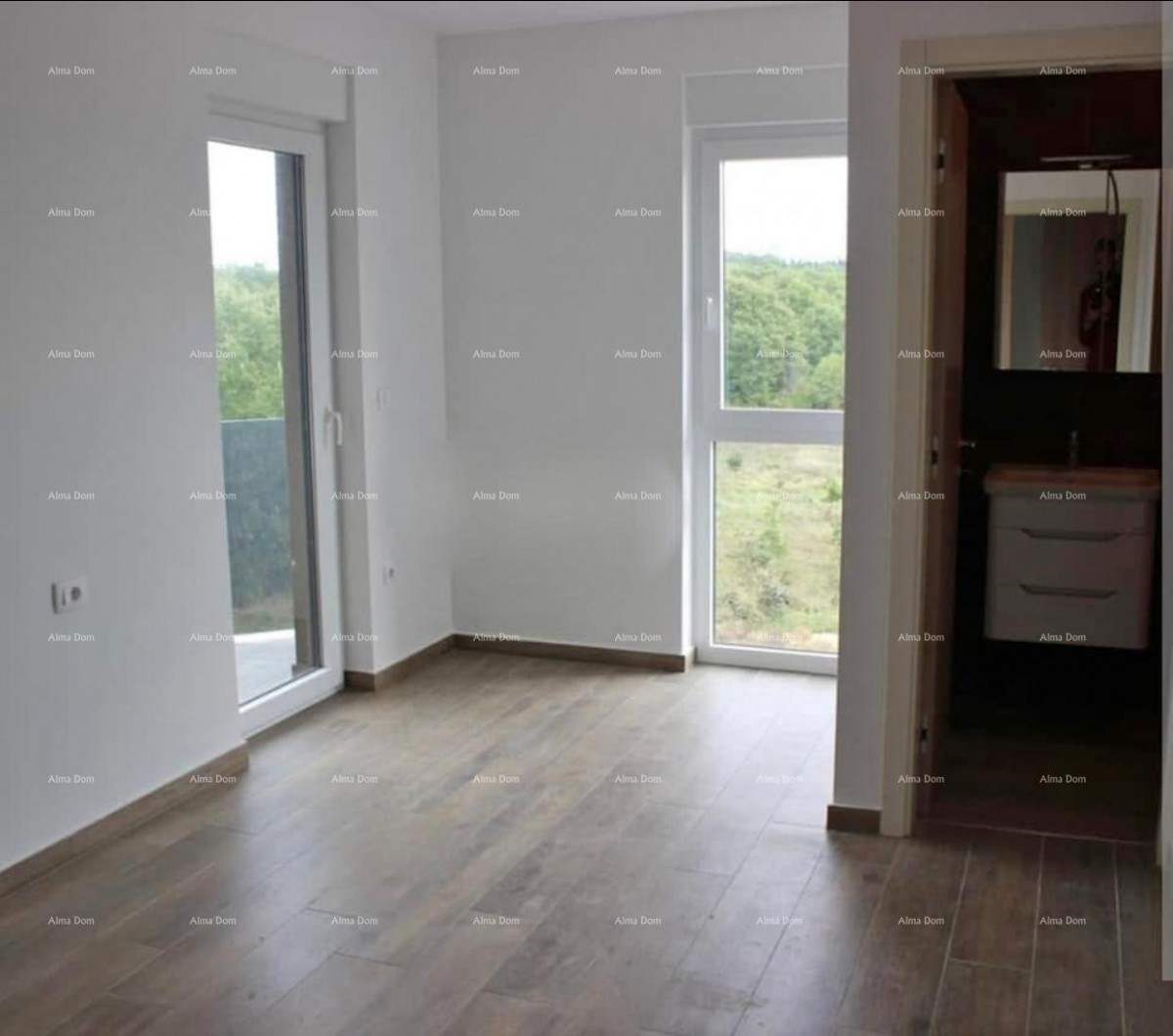 Luxury Five-Room Apartment for Sale – 150 m², Top of the Building, New Construction 2