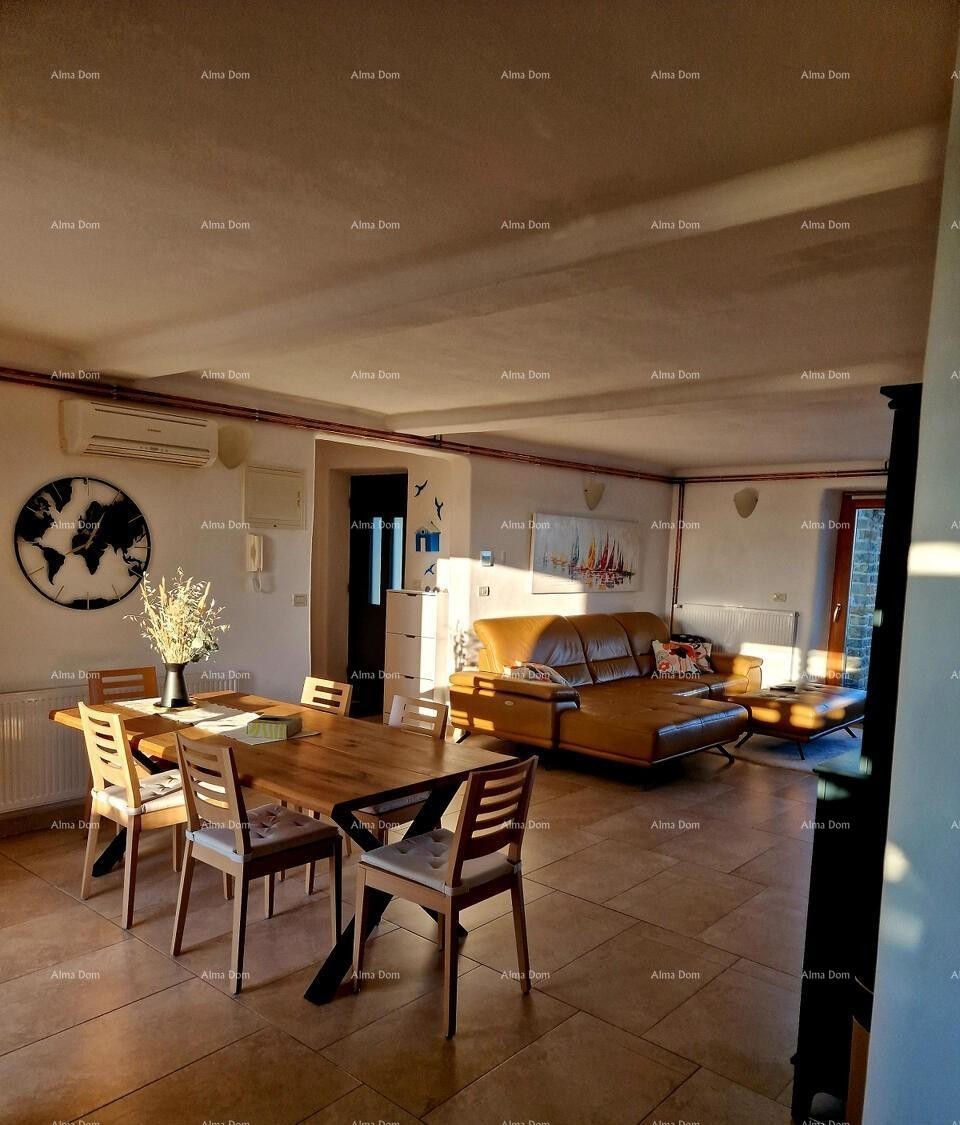 BUJE – Hiša s bazenom in panoramskim pogledom 1