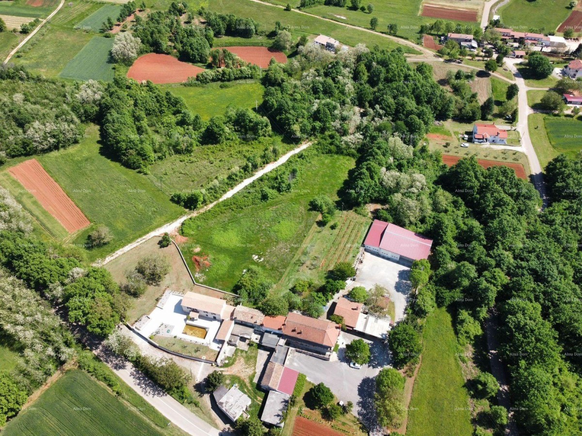 BARBAN - Gradbeno zemljišče s projektom (polovica dvojne hiše), 15 minut od morja 7