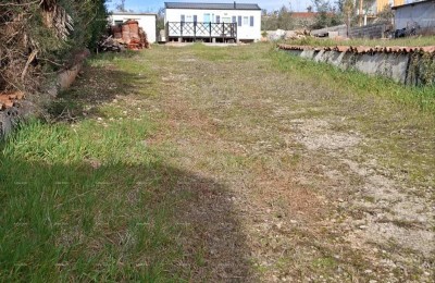 Building land with a mobile home – Kaštelir