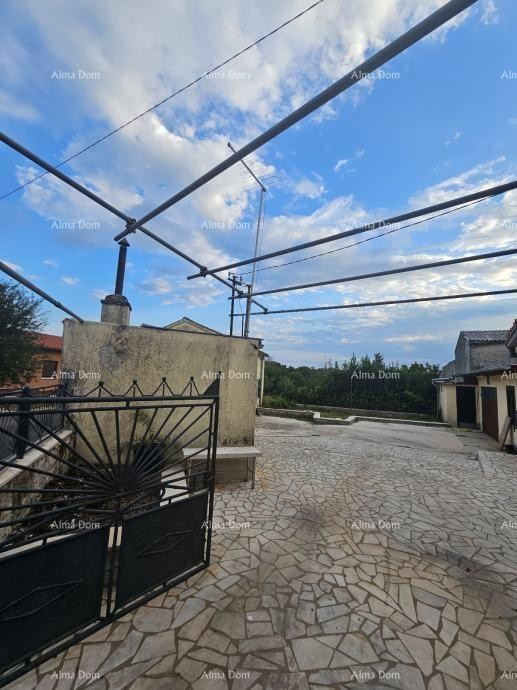 Barban – casa con cortile recintato 18