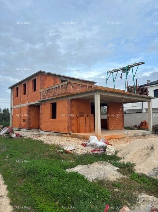 Sale of a house under construction with a beautiful panoramic view, near Umag! 1
