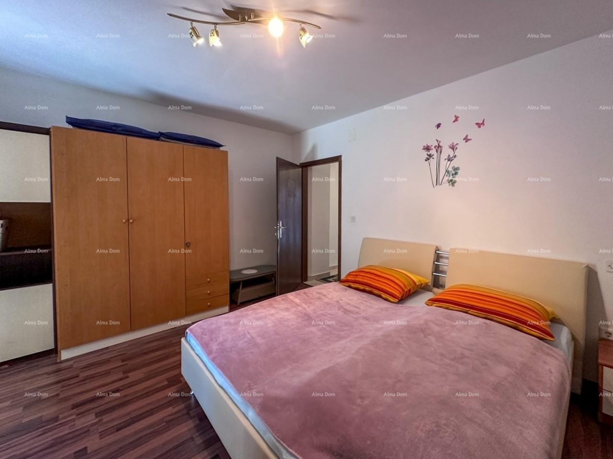 Vendiamo una casa con due appartamenti a Valbandon. 30