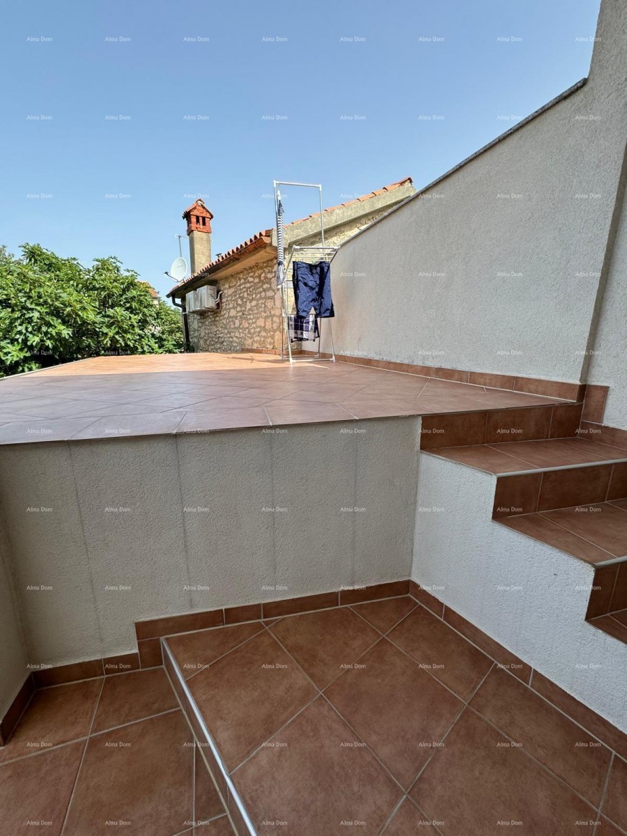 Hiša s pomožnim objektom. Medulin. 9