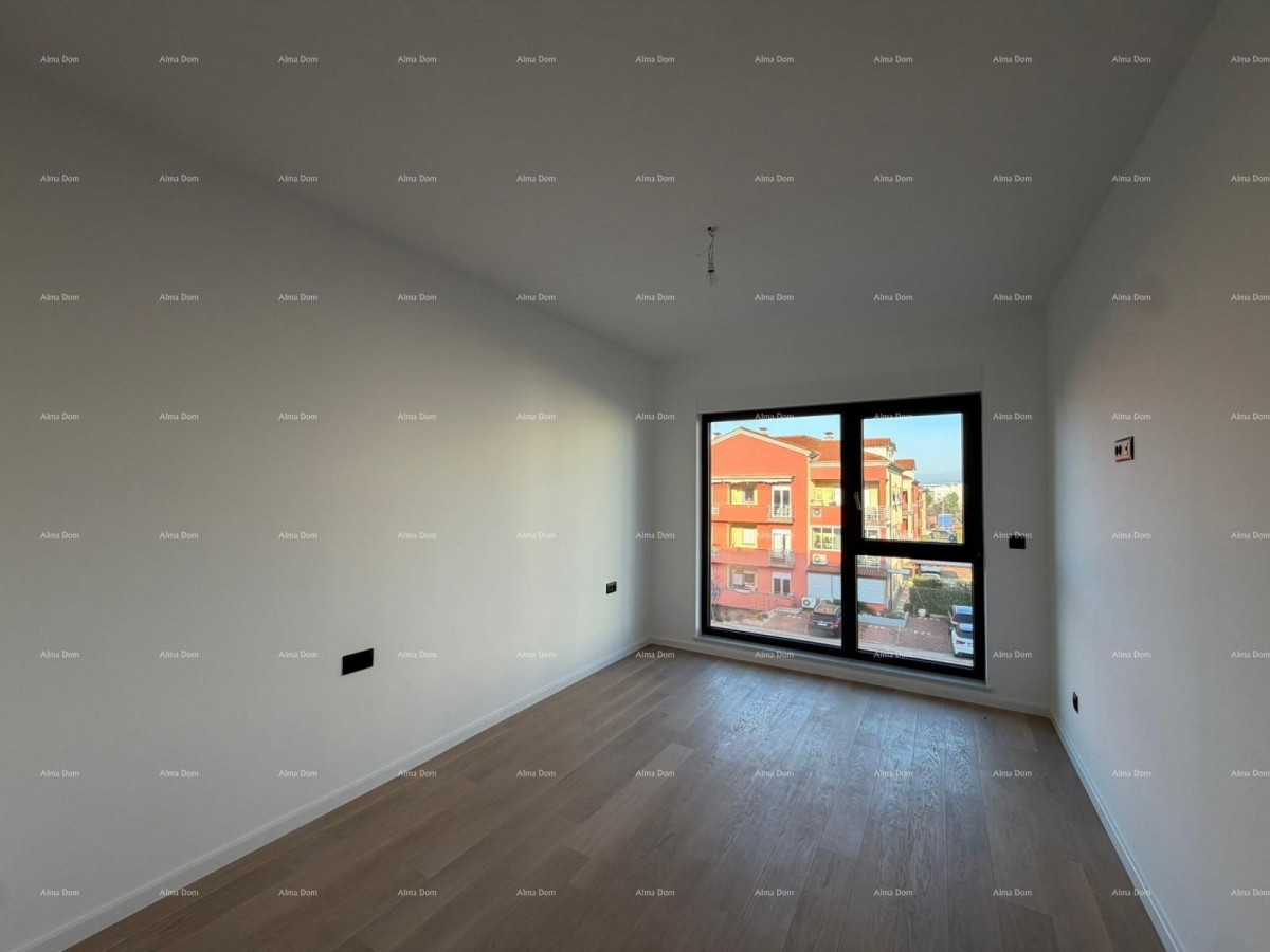 УМАГ – Новостройка! Квартира в современном жилом комплексе с двумя парковочными местами, S 2-22 16