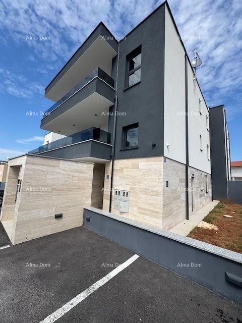 Nuovo edificio con 2 appartamenti, piscina e vista mare. Medulin! 2