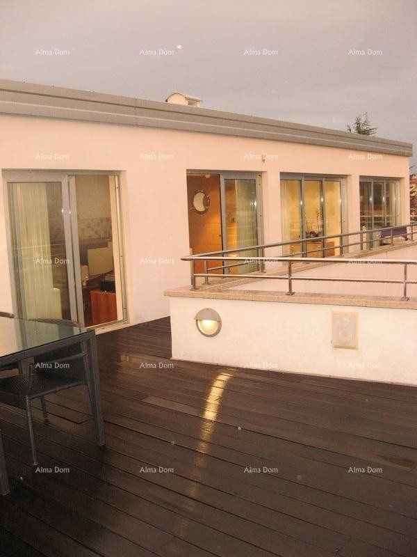 Na prodaju – Luksuzna vila 60 m od morja, Peščena uvala 20