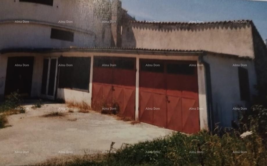 Prodaja- kamena kuća u nizu, u centru Brtonigle! 15